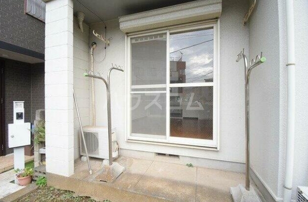 3/4 エントランス