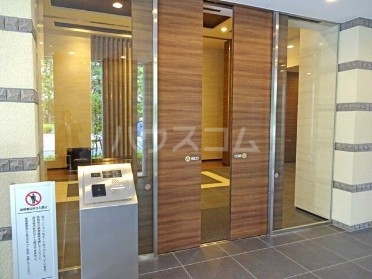 15/25 エントランス