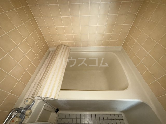 19/30 浴室