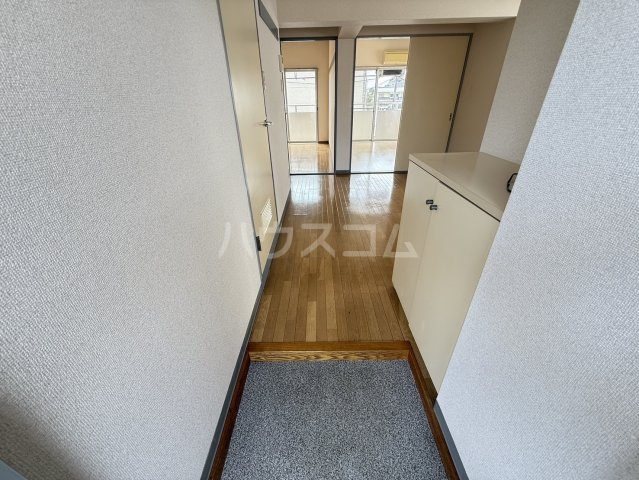 15/30 玄関