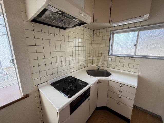 16/30 キッチン