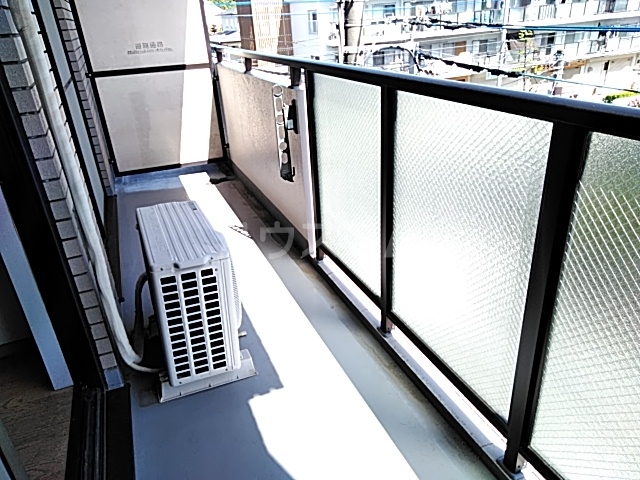 22/25 バルコニー