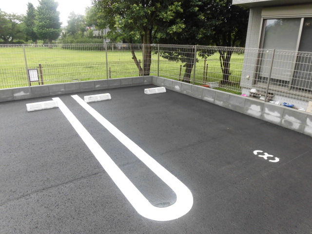 21/25 駐車場