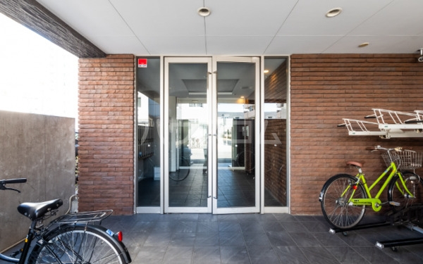 2/6 エントランス