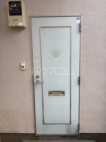 13/30 玄関