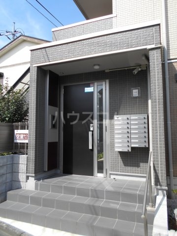 16/26 エントランス