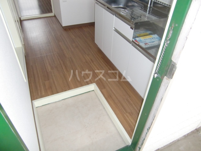 21/27 エントランス