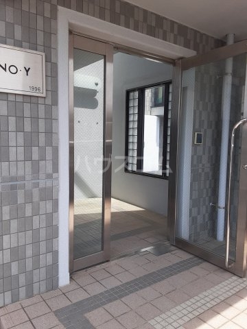 24/29 エントランス