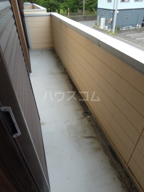 18/25 バルコニー