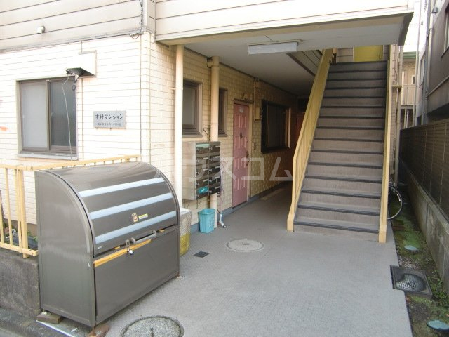 3/4 エントランス