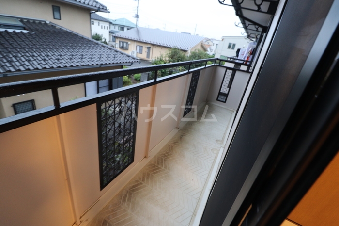 13/16 バルコニー