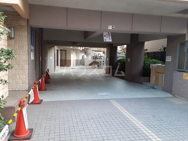 3/12 駐車場