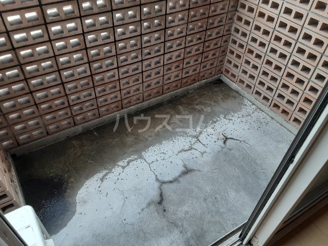 15/21 バルコニー