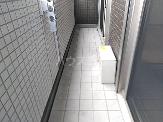 17/23 バルコニー