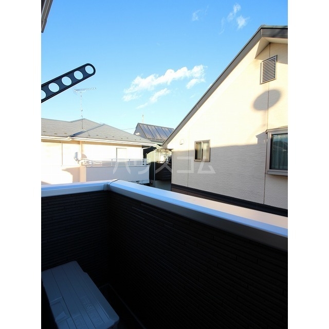 16/27 バルコニー