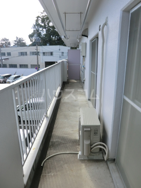 13/20 バルコニー