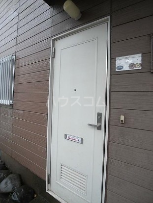 2/2 エントランス