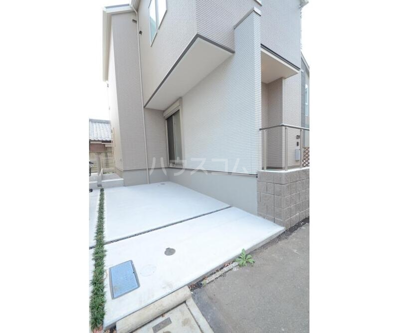 4/7 駐車場