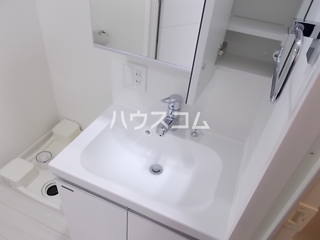 13/30 洗面
