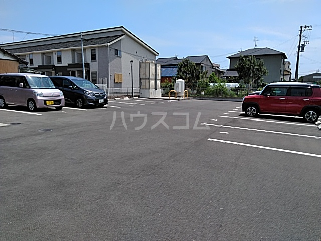 3/4 駐車場