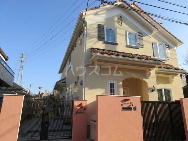 17/25 エントランス