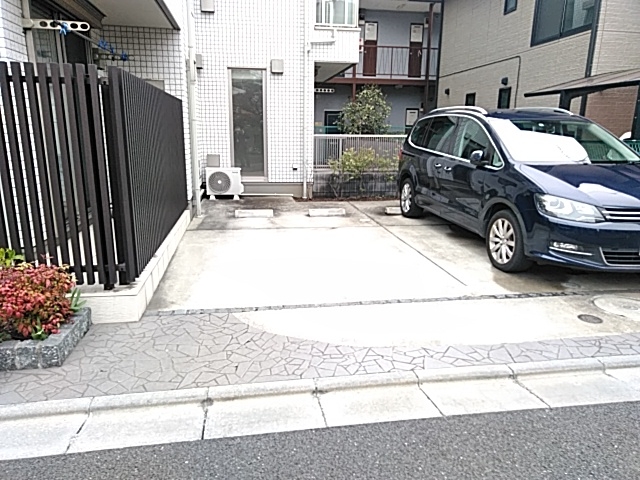 20/21 駐車場