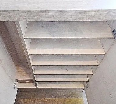 17/27 エントランス