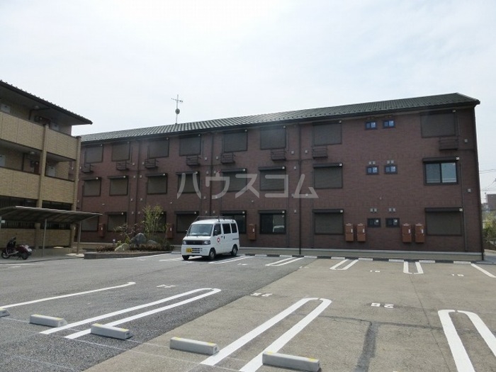 2/13 駐車場