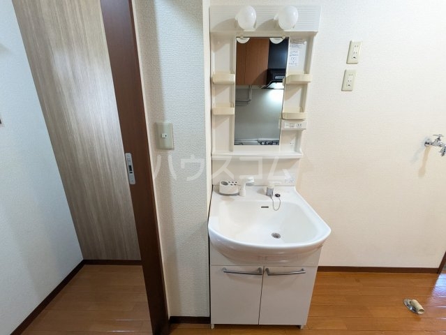 22/30 洗面
