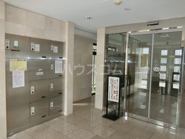 14/24 エントランス