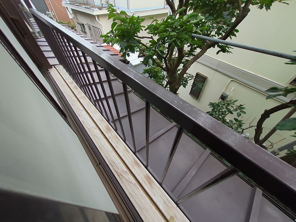 20/30 バルコニー