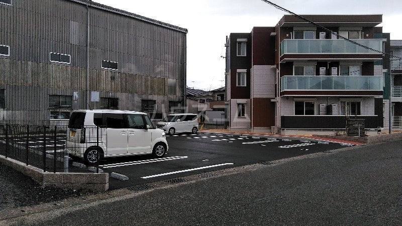 3/5 駐車場
