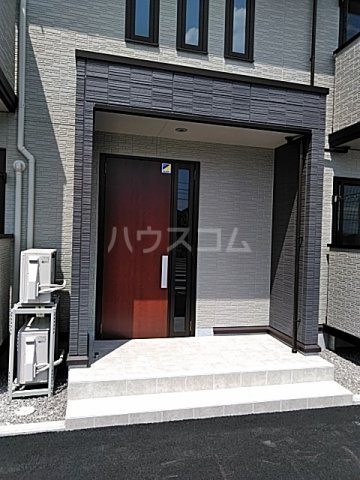 2/4 エントランス