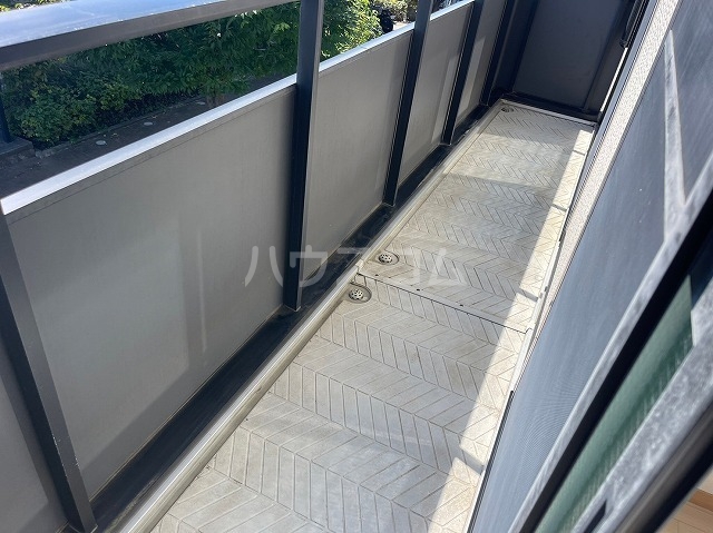 13/25 バルコニー