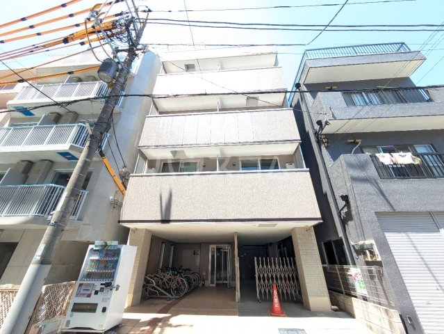 キャッスルヴィラセレストの外観