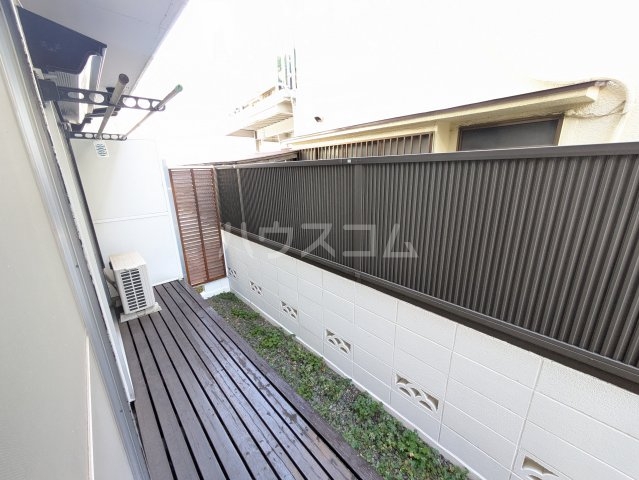 18/25 バルコニー