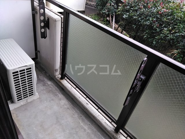 13/19 バルコニー