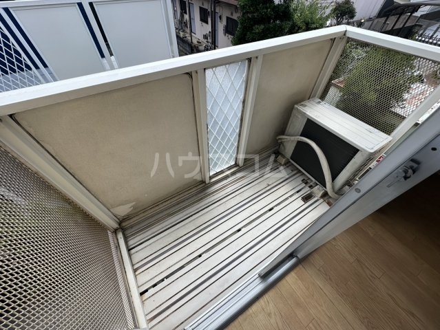 21/30 バルコニー