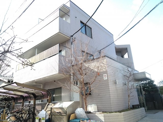 2/4 外観
