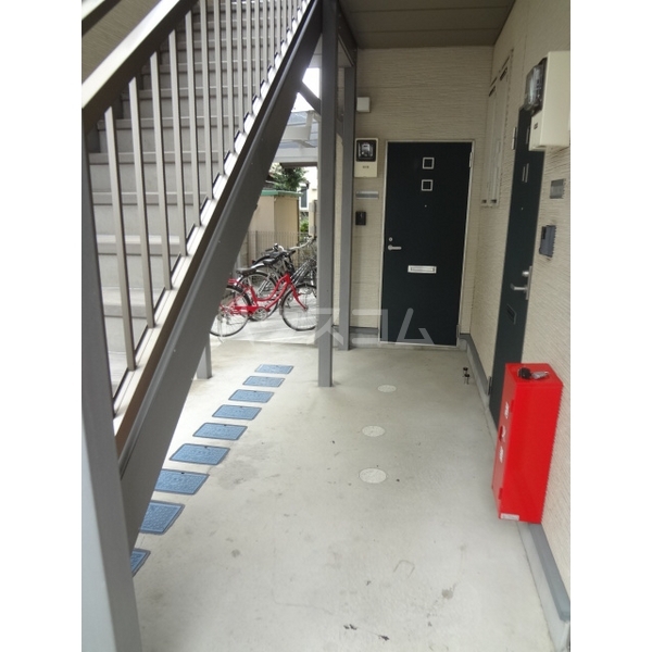 2/8 エントランス