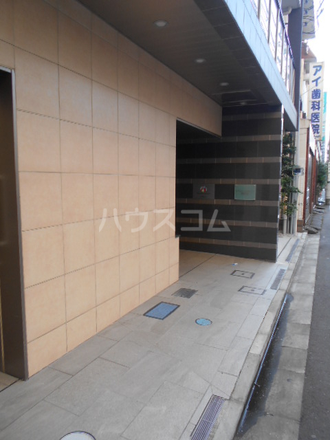 21/29 エントランス