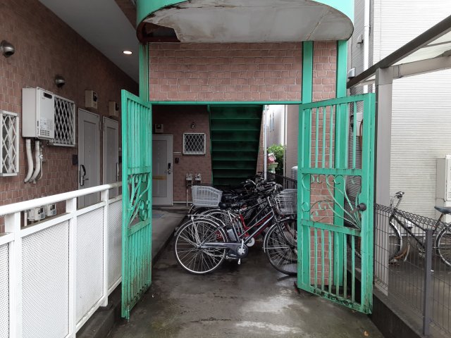 14/24 エントランス