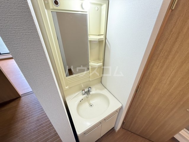 22/30 洗面