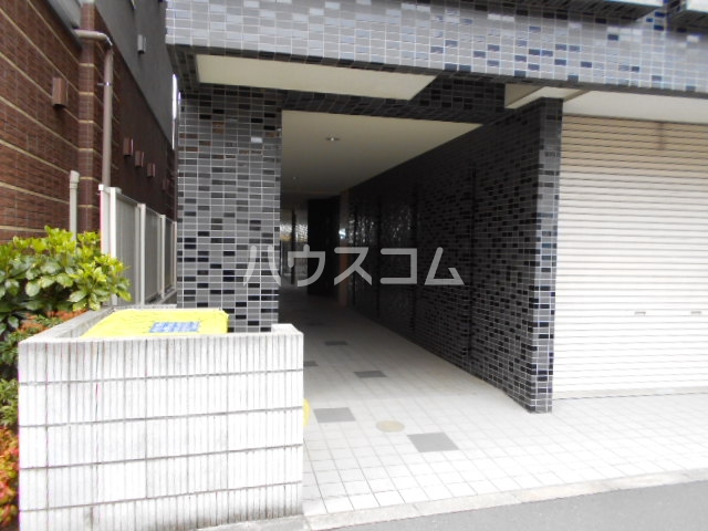 3/4 エントランス