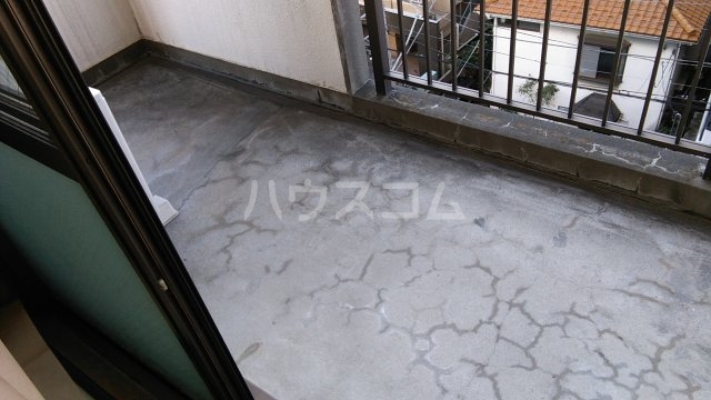 21/30 バルコニー