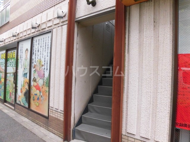 2/8 エントランス