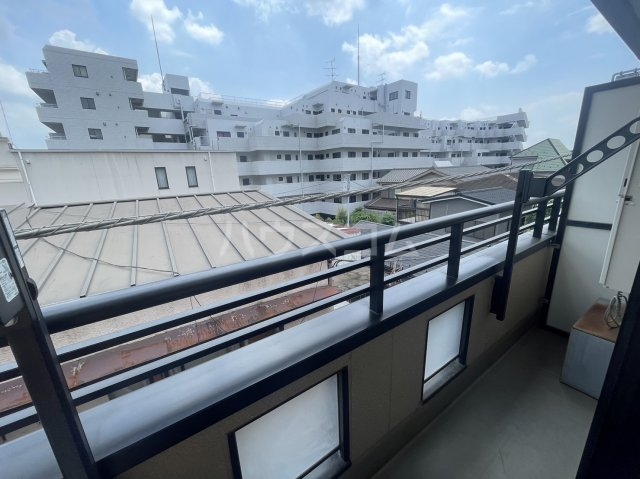 14/27 バルコニー