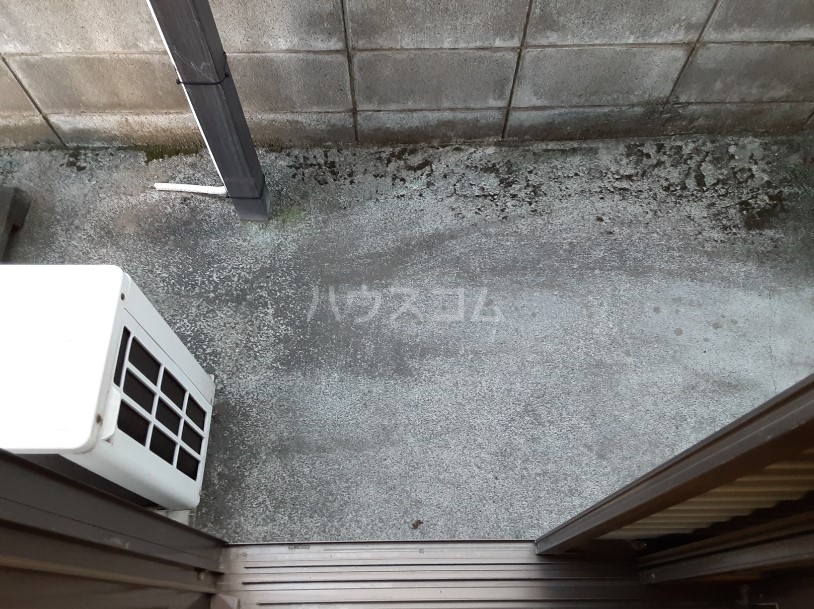 14/23 バルコニー