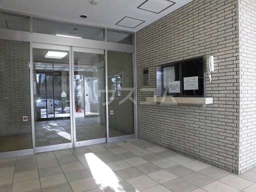 2/7 エントランス