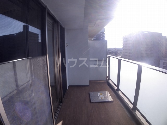 23/30 バルコニー
